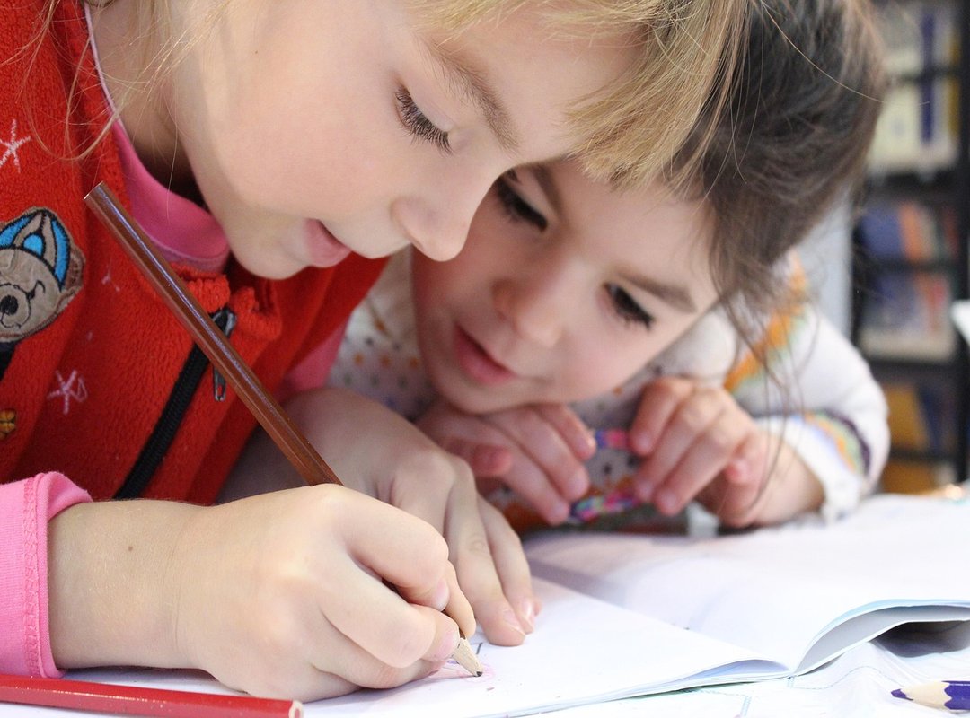 encourage kids creativity